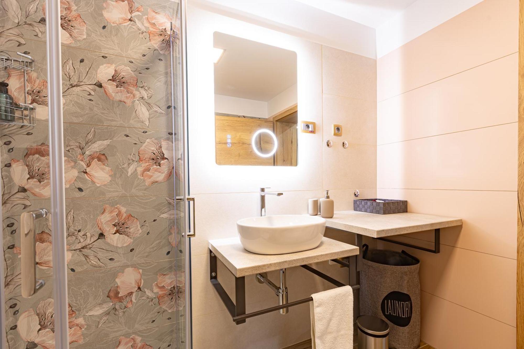 Adriatic Bay Apartments Portoroz Luaran gambar